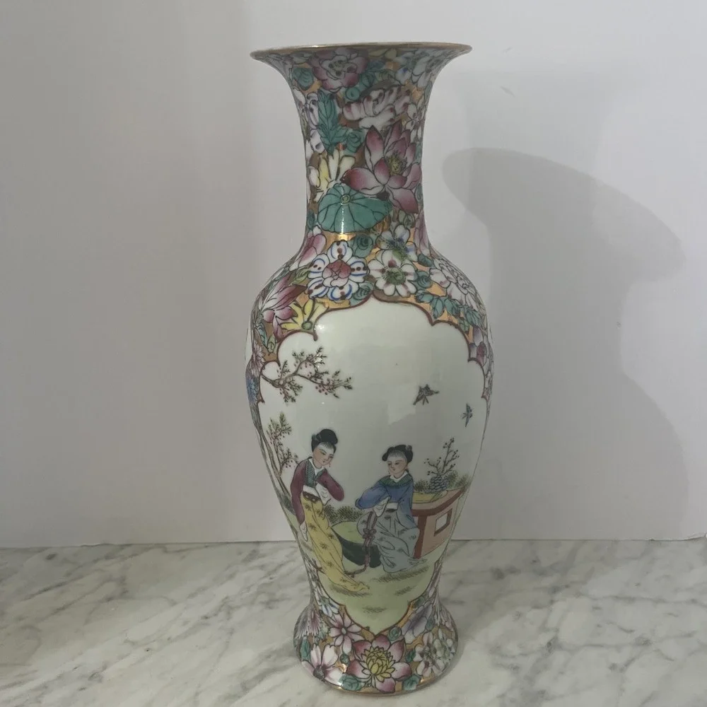 Vintage Asian Porcelain Vase Floral Scene Figures Gold Trim Large